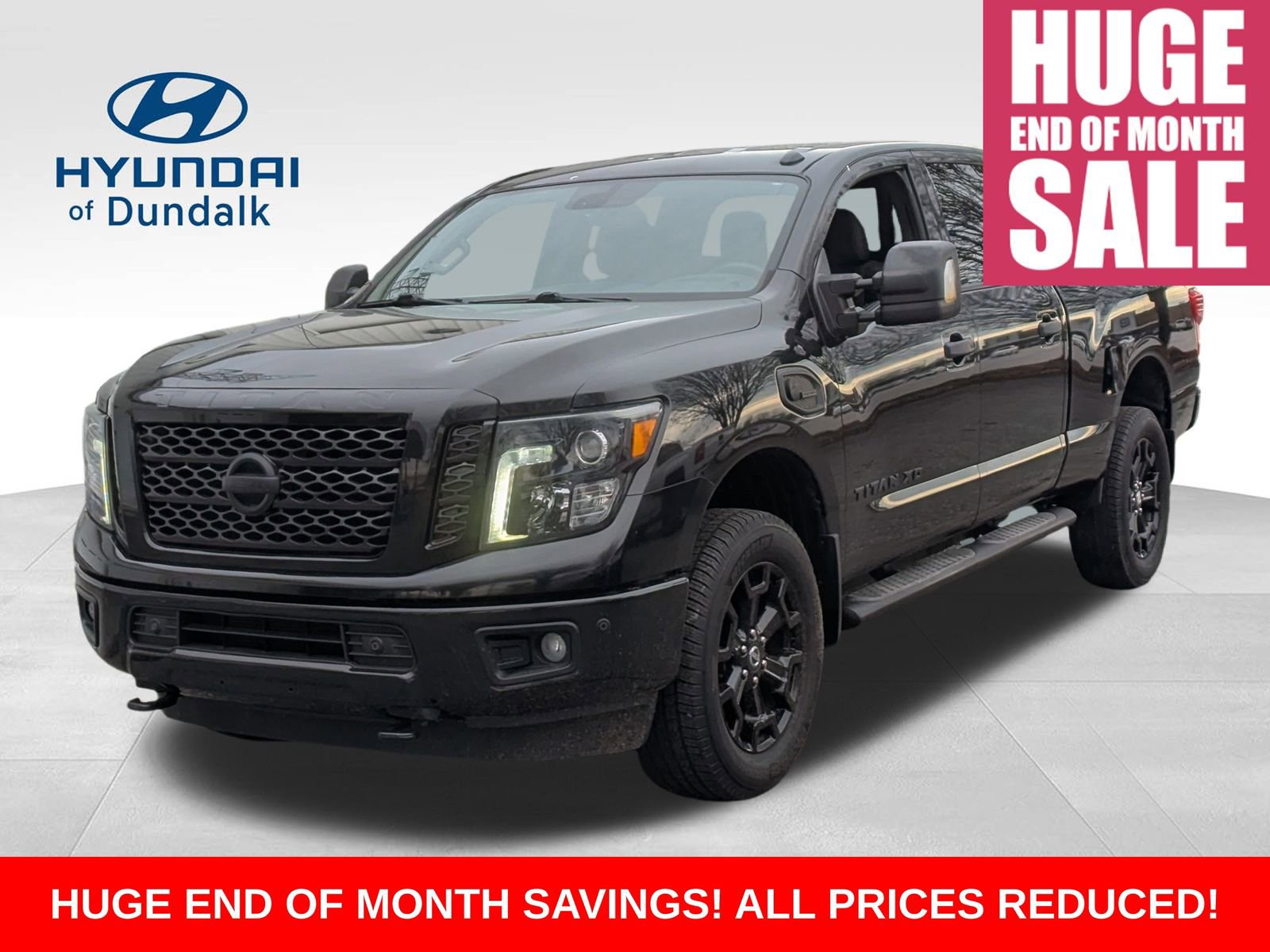 Used 2018 Nissan Titan SV w/ SV Convenience Package image 1