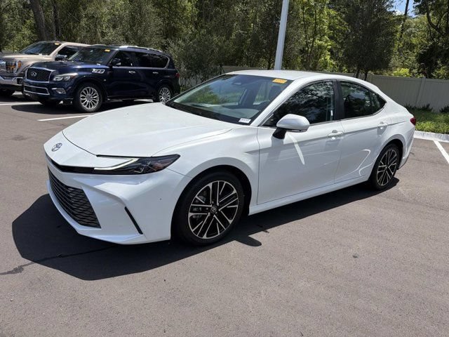 Certified 2026 Toyota Camry XLE FWD image 5
