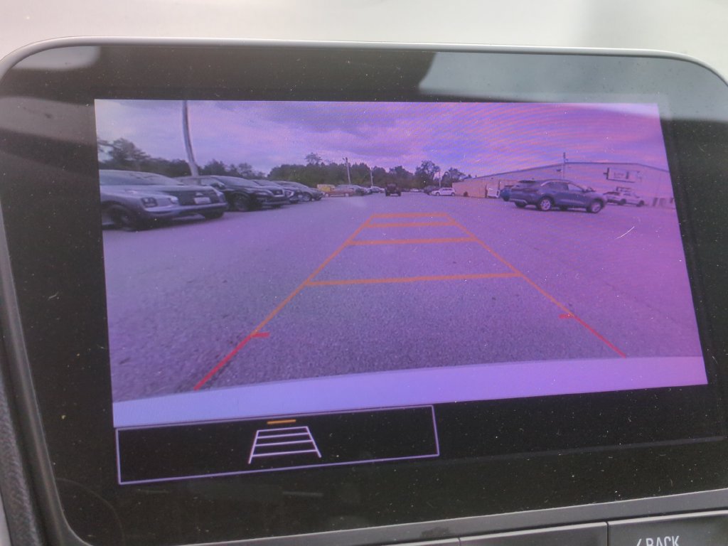 Used 2023 Chevrolet Malibu LT FWD image 11