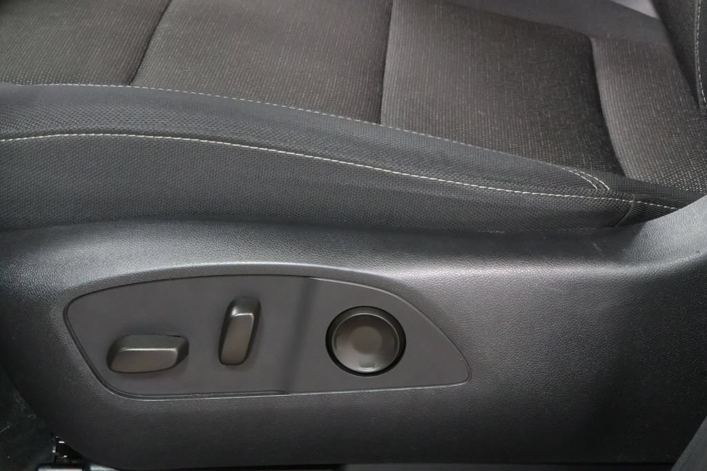 Used 2024 Chevrolet Traverse LT AWD/4WD image 20