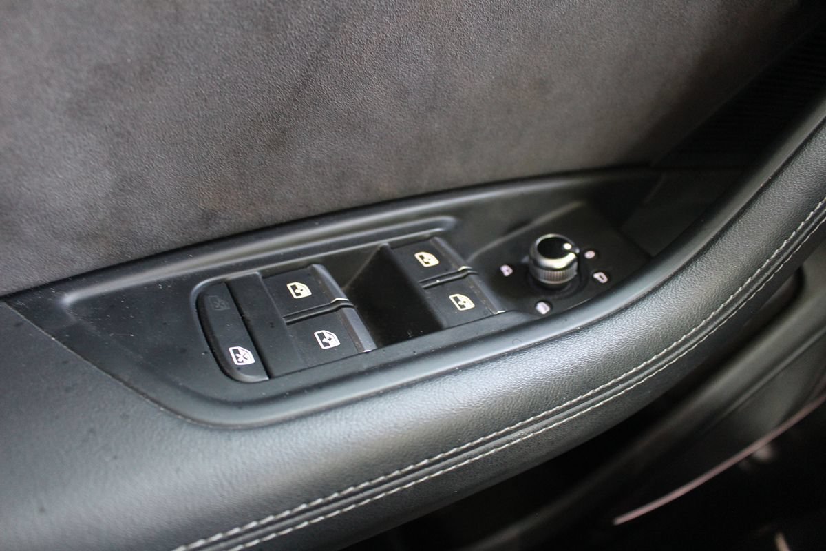 Used 2019 Audi S4 Premium Plus w/ Premium Plus Package AWD/4WD image 10