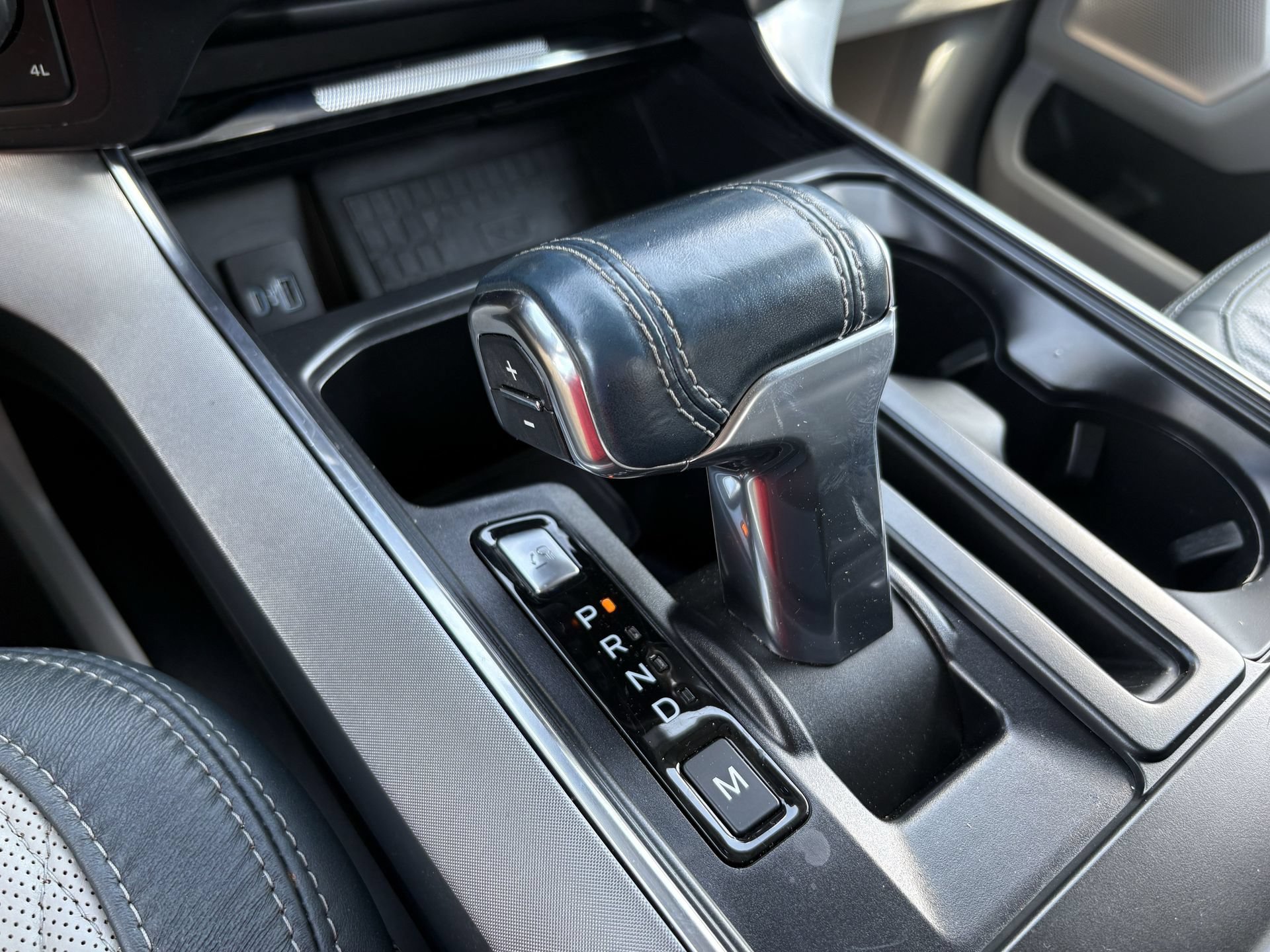 Used 2022 Ford F150 Limited AWD/4WD image 10