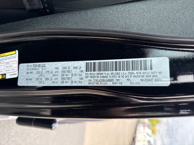 Used 2017 Jeep Wrangler Unlimited Sport w/ Quick Order Package 24S AWD/4WD image 36