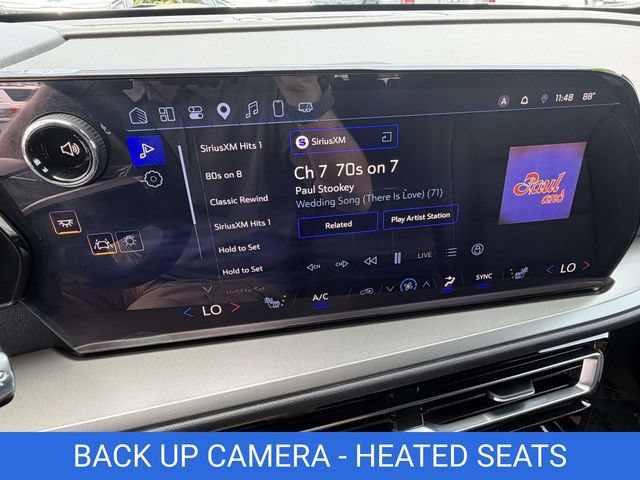 Certified 2025 Chevrolet Traverse LT w/ Driver Confidence Package FWD image 3