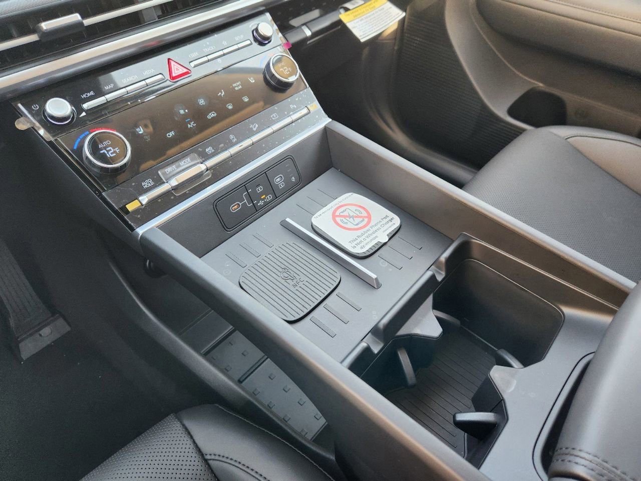 Certified 2025 Hyundai Santa Fe XRT image 17