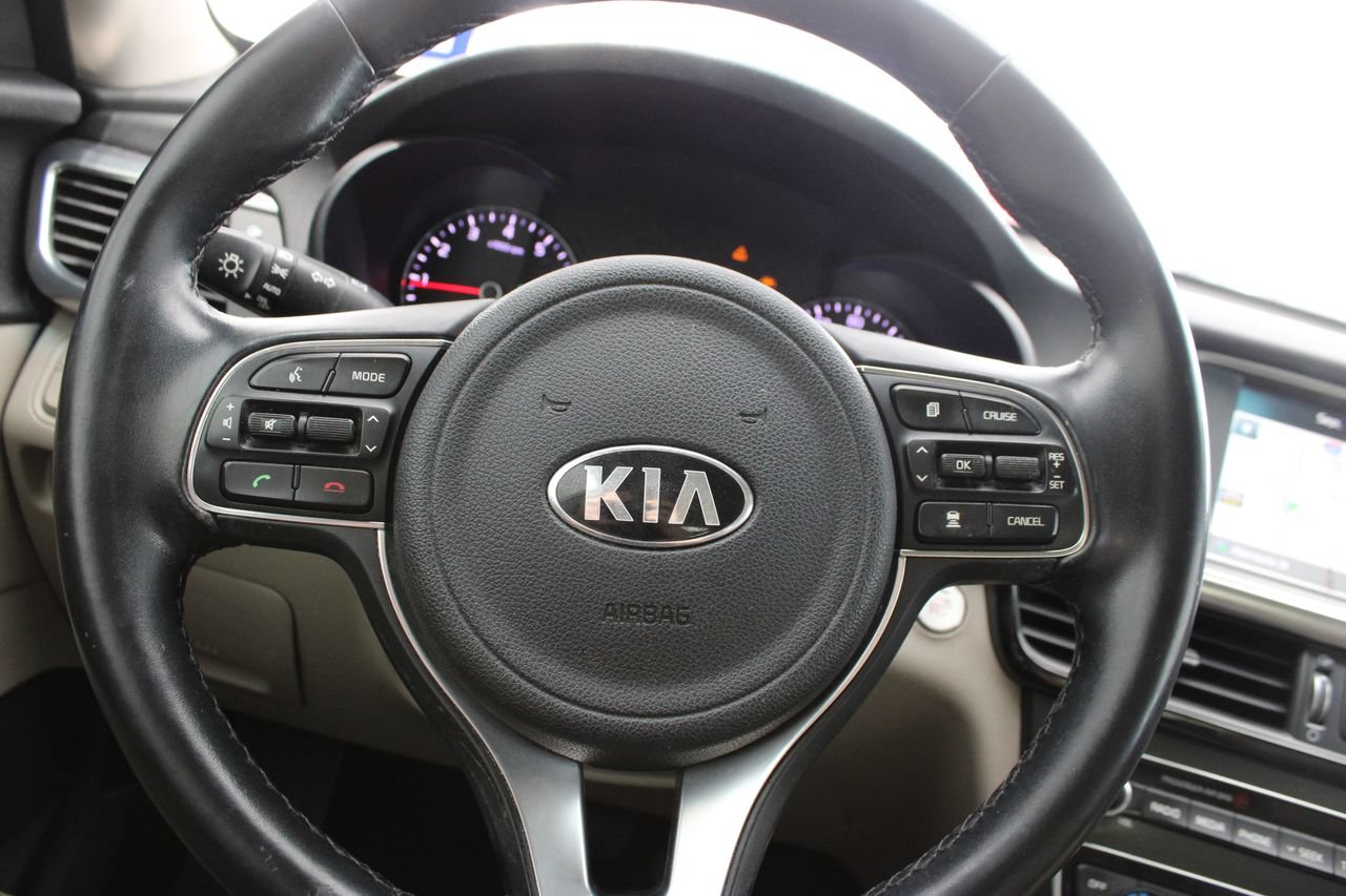 Used 2017 Kia Optima EX w/ Premium Package FWD image 12