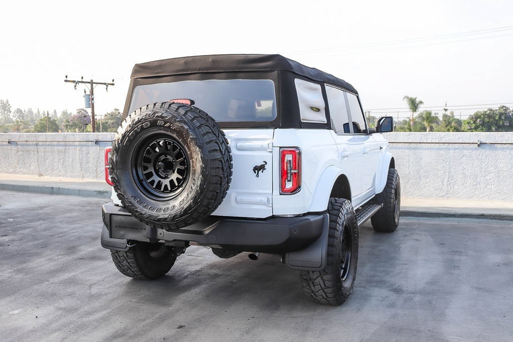 Used 2024 Ford Bronco Outer Banks AWD/4WD image 9