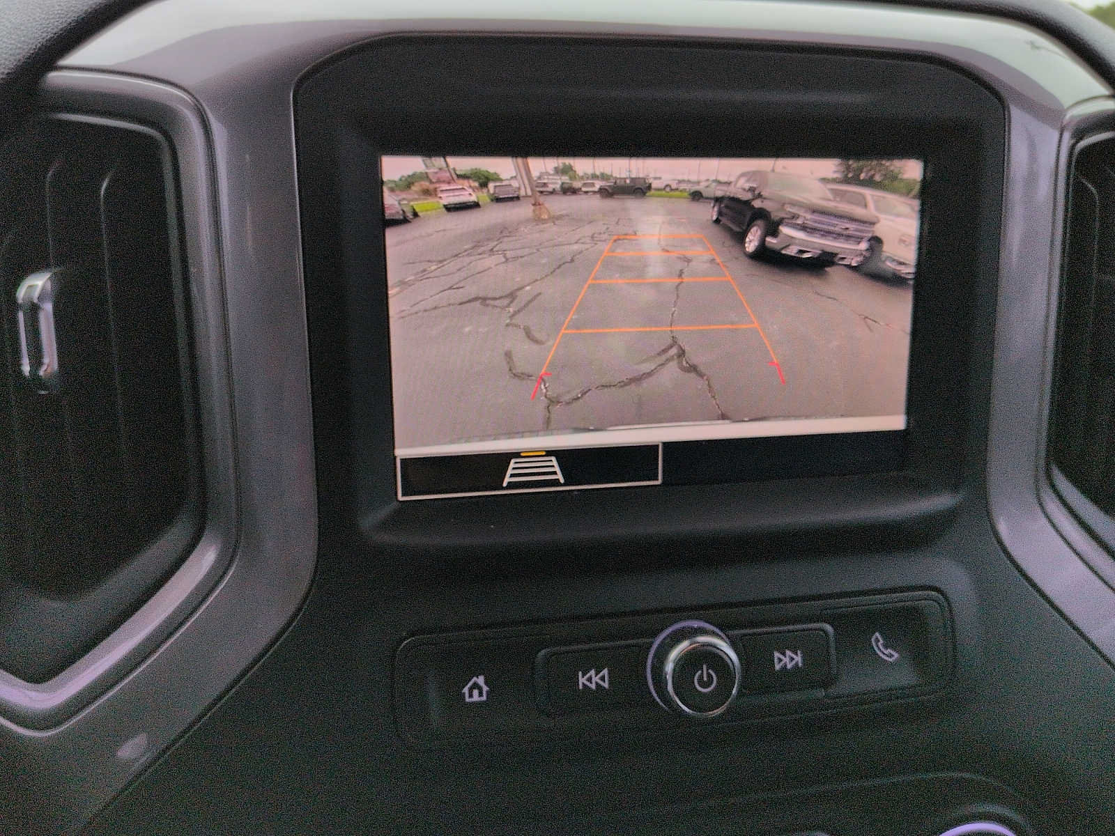 Used 2022 Chevrolet Silverado 1500 W/T w/ WT Safety Package RWD image 19