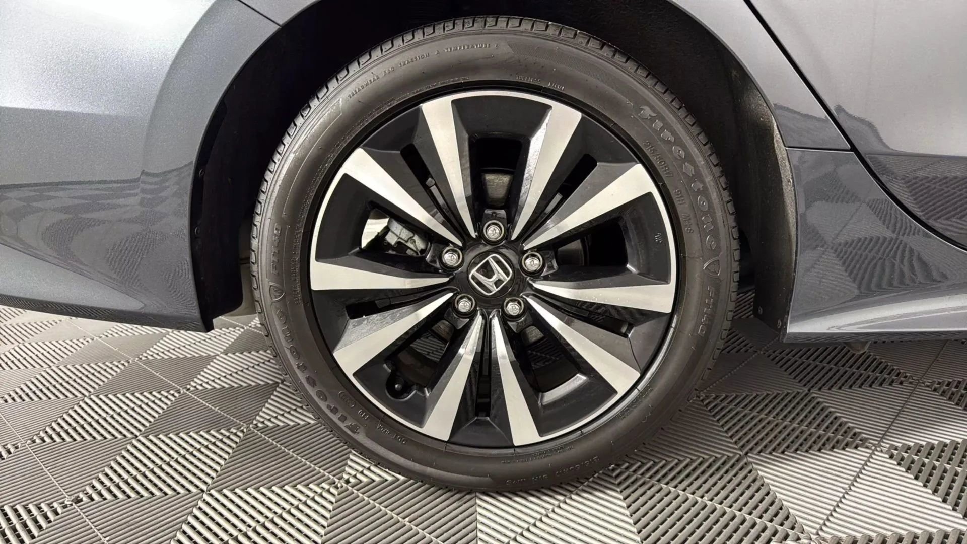 Used 2024 Honda Civic EX image 32