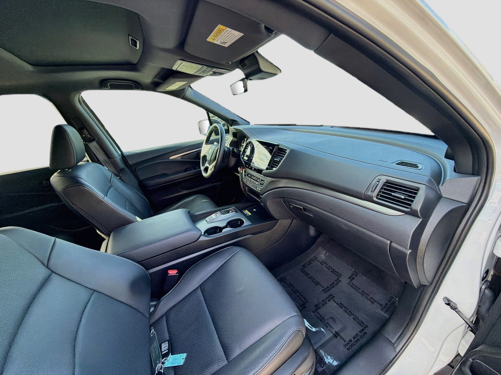 Certified 2025 Honda Passport EX-L image 32