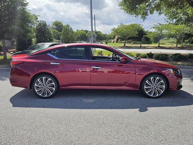 Used 2023 Nissan Altima 2.5 SL FWD image 9