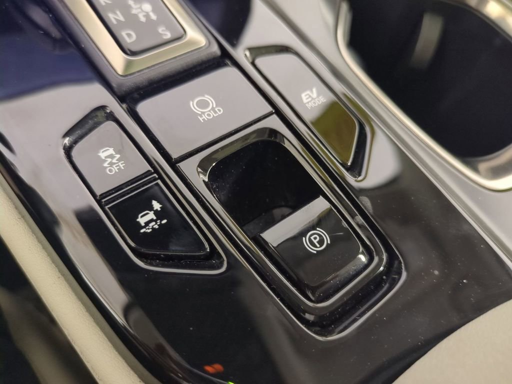 Used 2025 Lexus NX 350h AWD w/ Accessory Package (K3) image 30