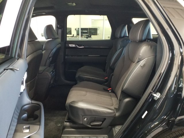 Certified 2025 Hyundai Palisade Calligraphy AWD/4WD image 13