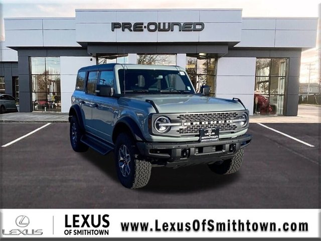 Used 2024 Ford Bronco Badlands image 1
