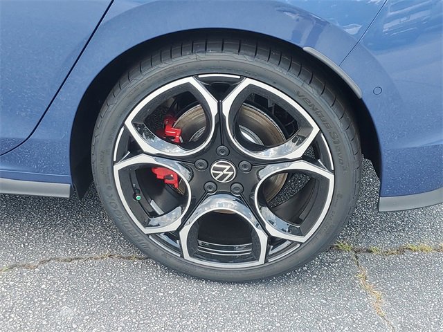 New 2025 Volkswagen GTI Autobahn image 8