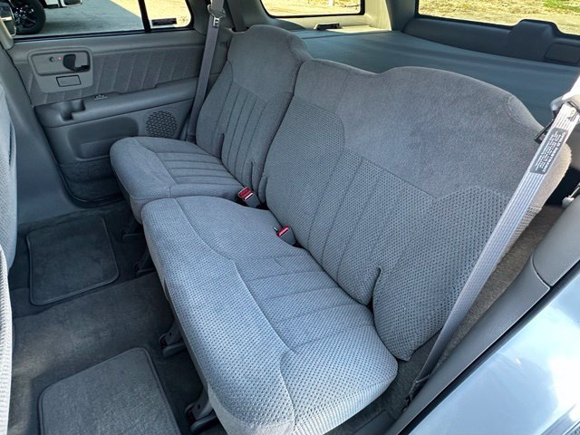 Used 1996 Chevrolet Blazer 4WD 4-Door image 38