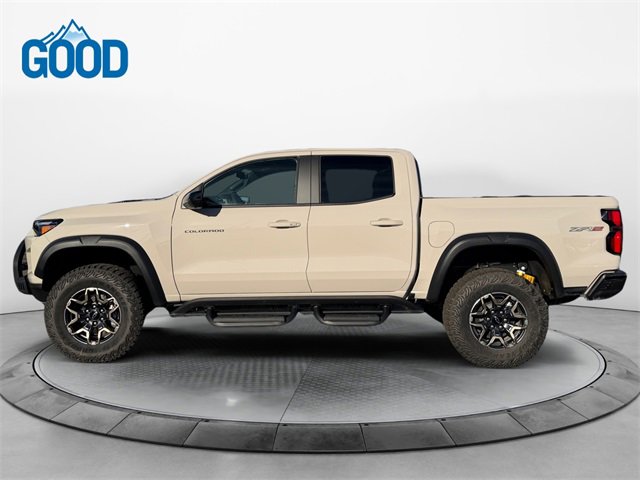 New 2026 Chevrolet Colorado ZR2 w/ Off-Road Front Bumper Package image 2