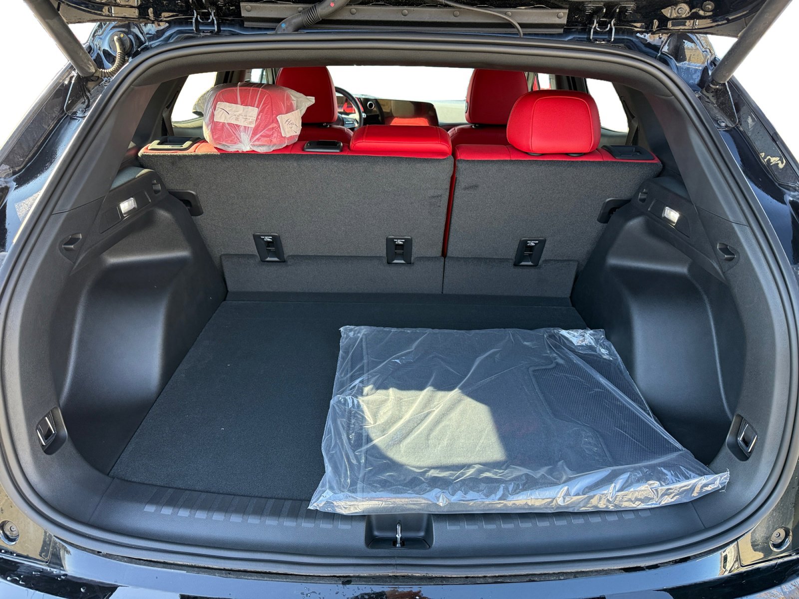 New 2025 Chevrolet Blazer EV RS image 17