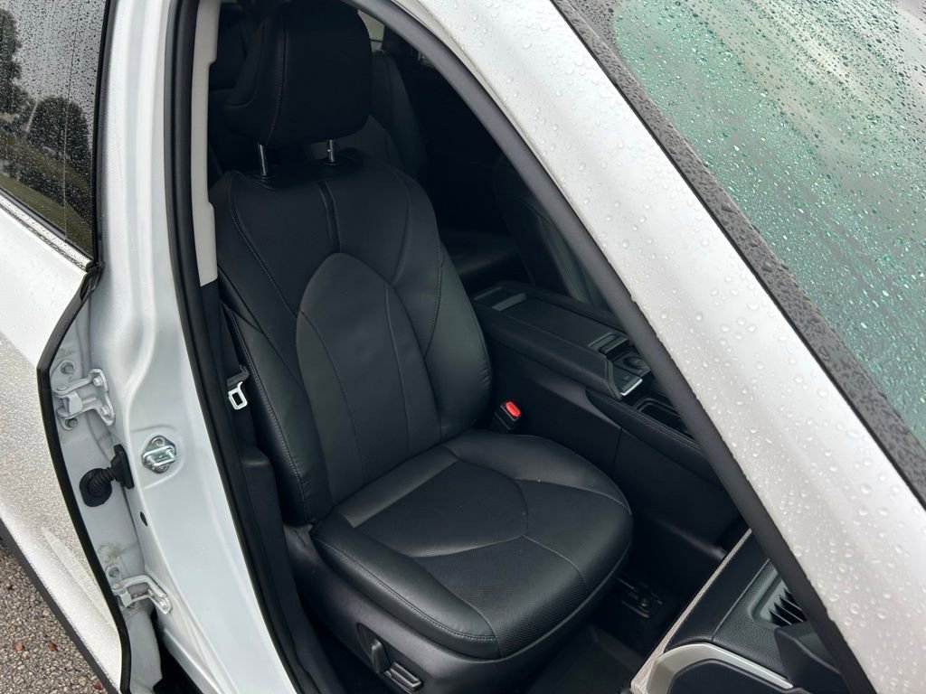 Used 2024 Toyota Grand Highlander Limited image 16