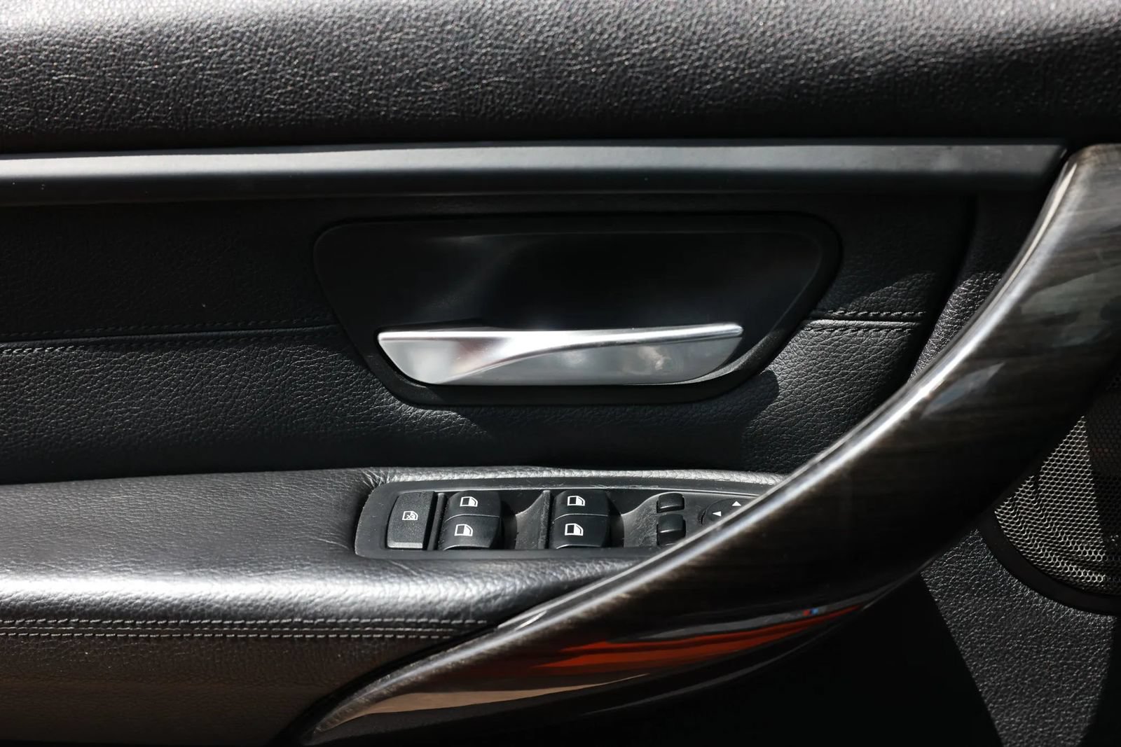 Used 2015 BMW M3 RWD image 50