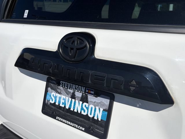 Used 2021 Toyota 4Runner Venture w/ Moonroof Package AWD/4WD image 23