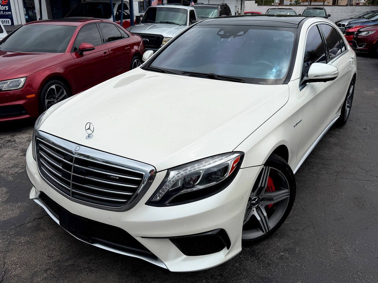 Used 2017 Mercedes-Benz S 63 AMG 4MATIC Sedan image 3
