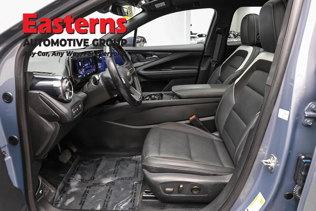 Used 2024 Chevrolet Blazer EV LT AWD/4WD image 16