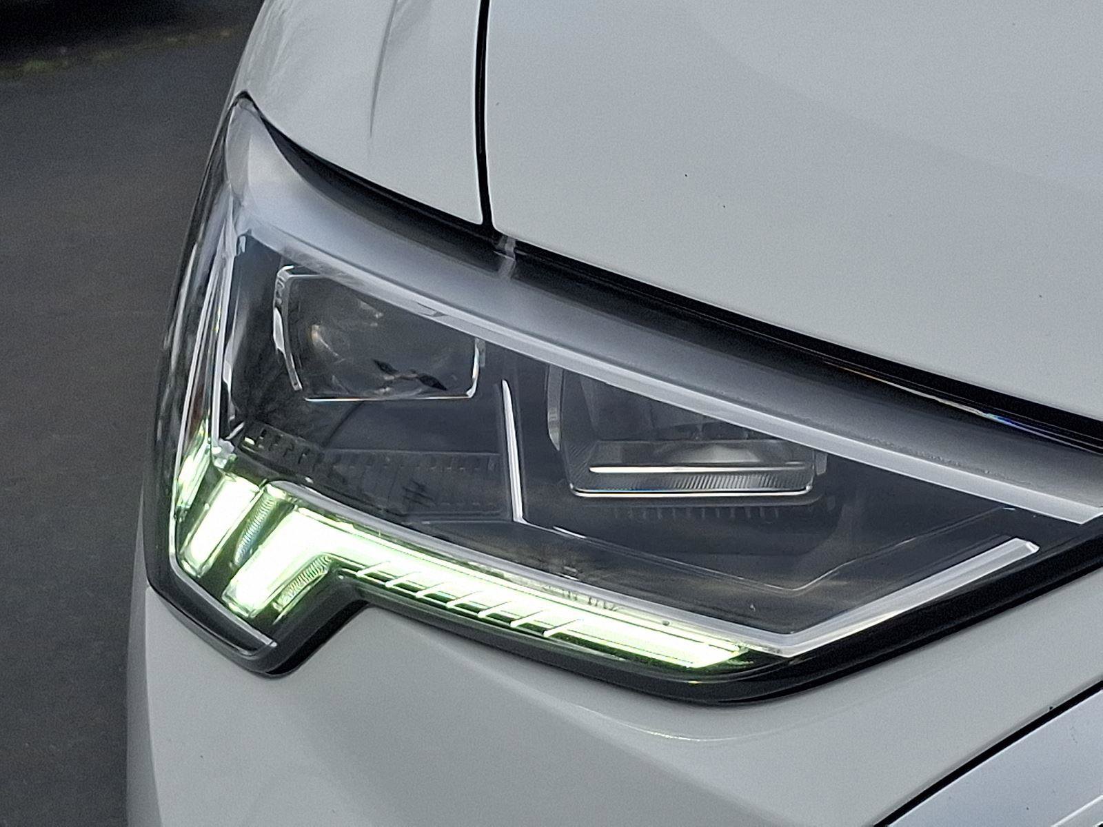 Used 2025 Audi Q3 2.0T Premium Plus w/ Premium Plus Package image 9