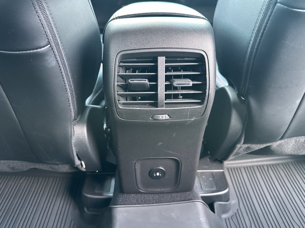 Used 2024 Ford Escape ST-Line w/ Tech Pack #1 AWD/4WD image 18