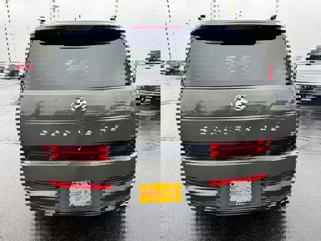 Certified 2025 Hyundai Santa Fe Limited image 4