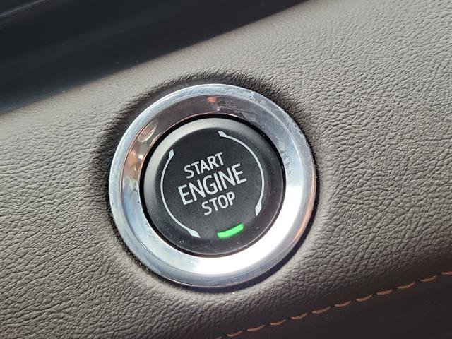 Certified 2023 Cadillac Escalade ESV Premium Luxury image 54