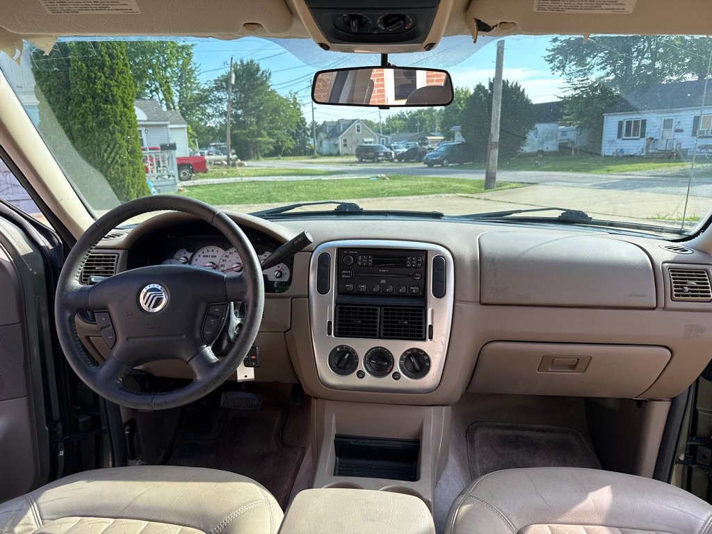 Used 2004 Mercury Mountaineer 2WD image 9