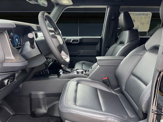 New 2025 Ford Bronco Badlands w/ Sasquatch Package AWD/4WD image 9