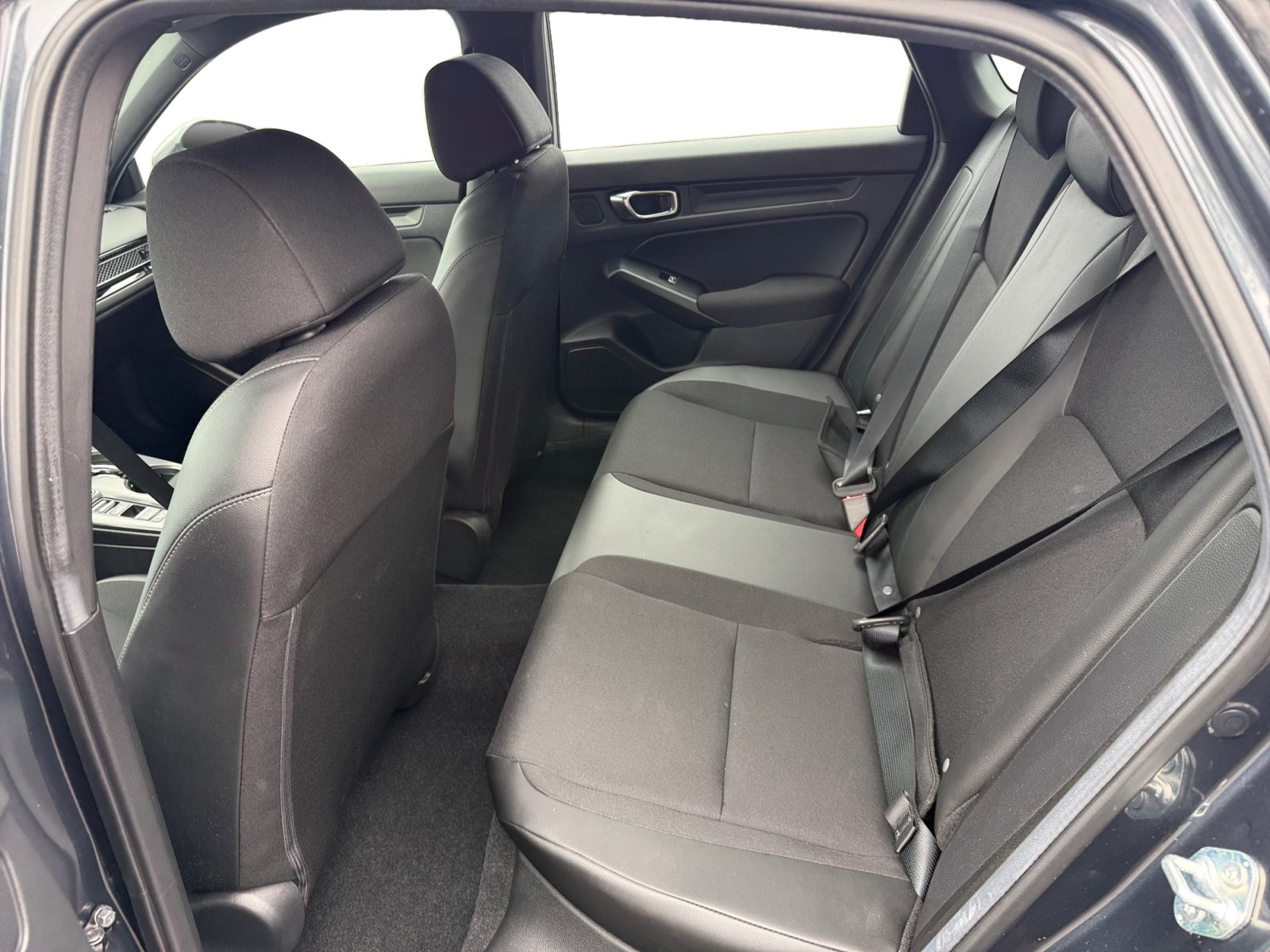 Used 2025 Honda Civic Sport image 16