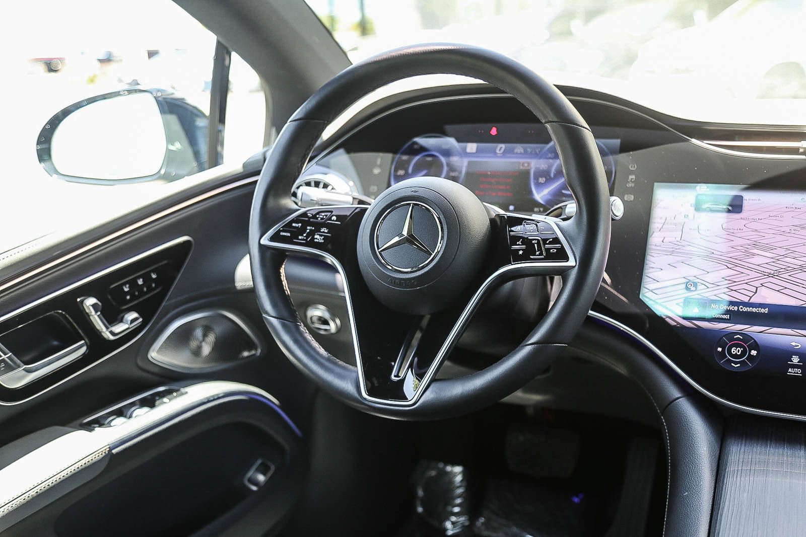 Certified 2023 Mercedes-Benz EQS 580 4MATIC Sedan image 13