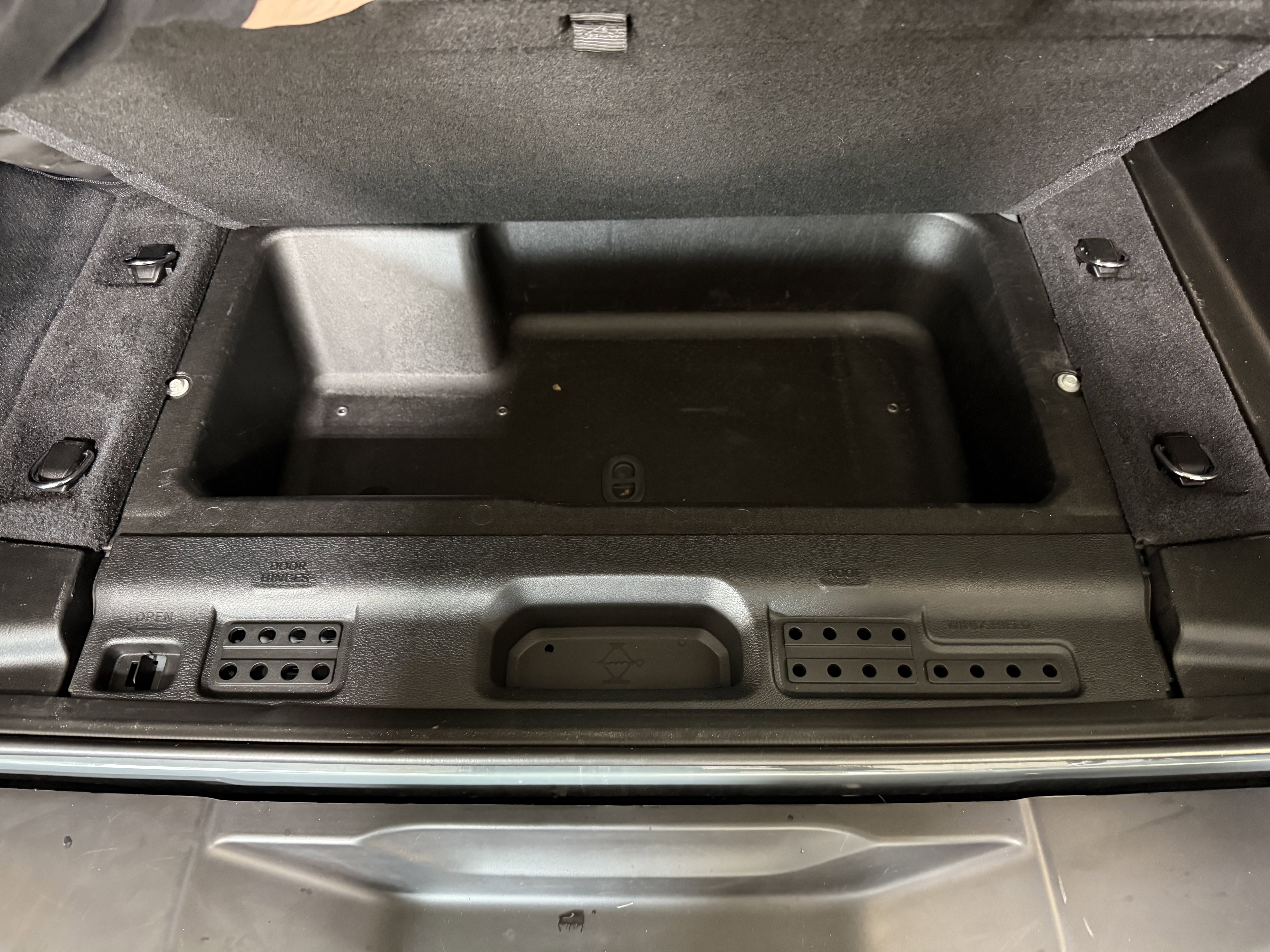 Used 2024 Jeep Wrangler Unlimited Rubicon 4xe w/ Technology Group image 7