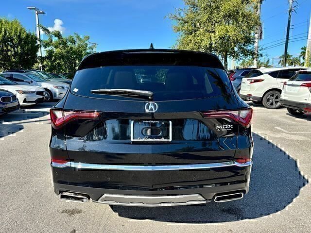 New 2026 Acura MDX w/ Technology Package FWD image 5