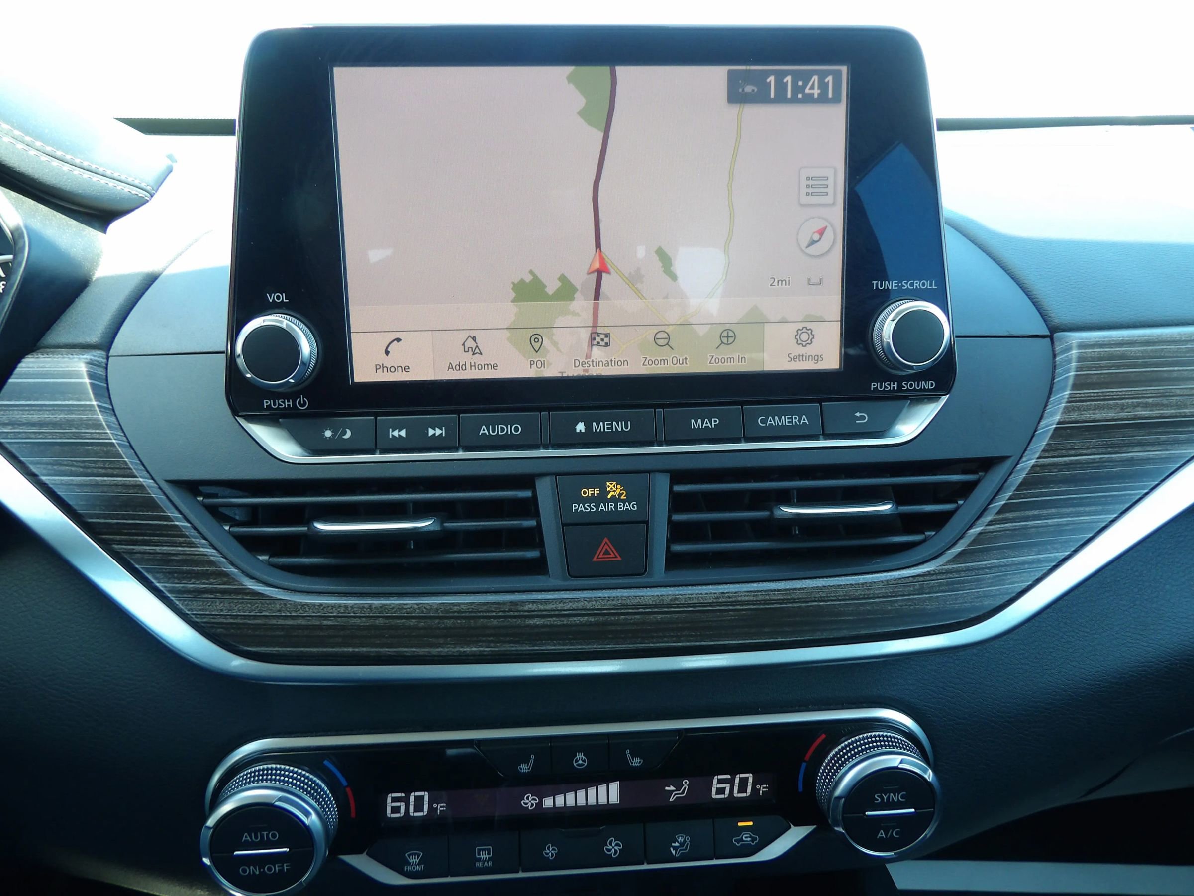 Used 2020 Nissan Altima 2.0 Platinum FWD image 19