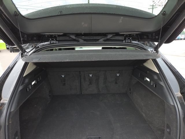 Used 2023 Buick Envision Essence w/ Sport Touring Package AWD/4WD image 6