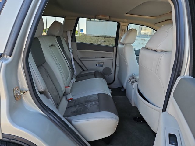Used 2007 Jeep Grand Cherokee Overland AWD/4WD image 20