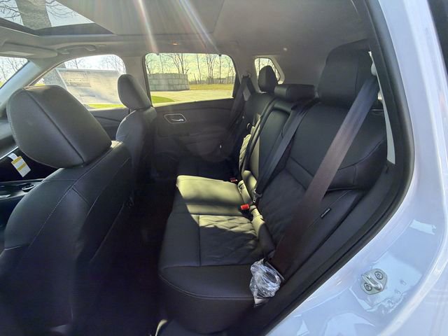 New 2026 Nissan Rogue Platinum w/ Platinum Premium Package AWD/4WD image 22