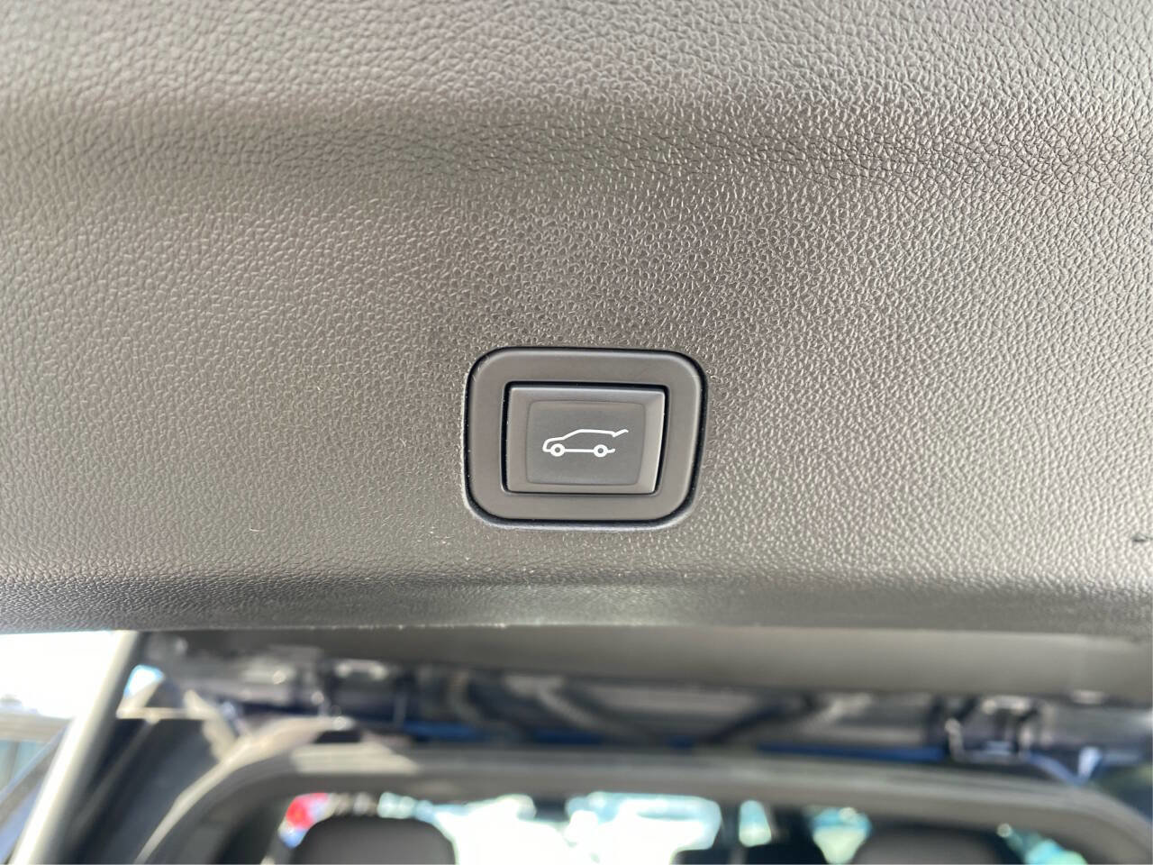 Used 2023 Chevrolet Tahoe Premier image 22