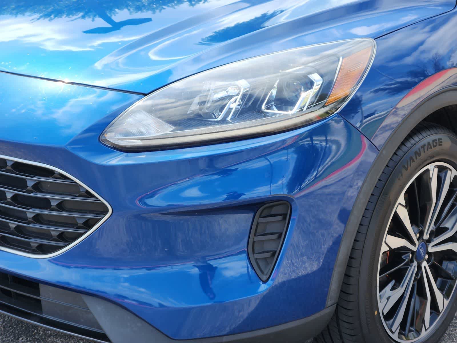 Used 2022 Ford Escape SE w/ SE Sport Appearance Package FWD image 7