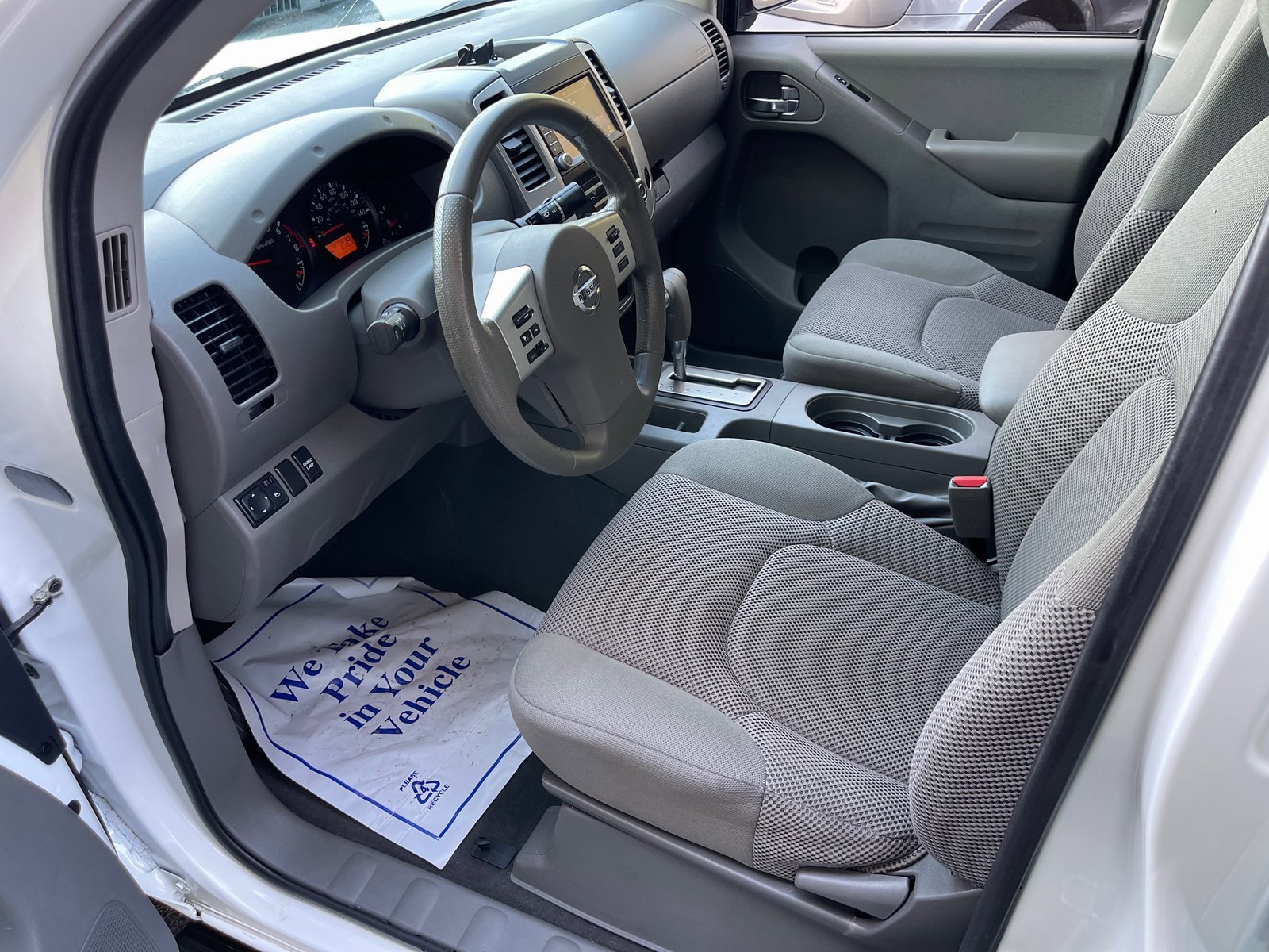 Used 2019 Nissan Frontier SV image 10