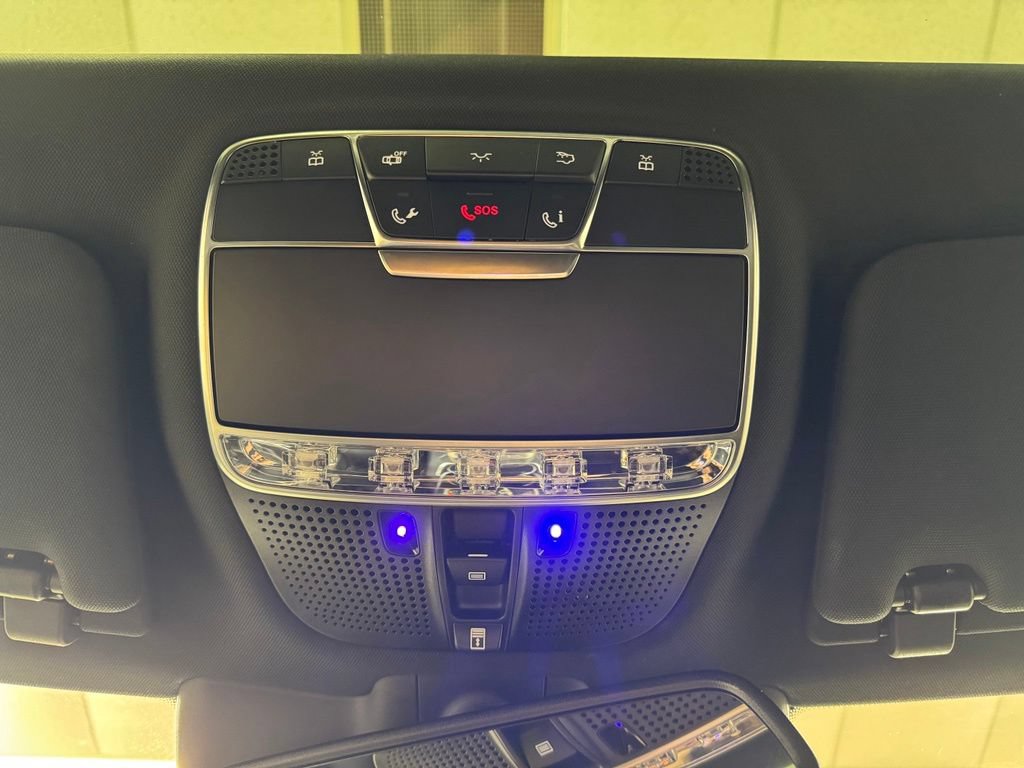 Used 2017 Mercedes-Benz S 550 4MATIC Sedan image 56