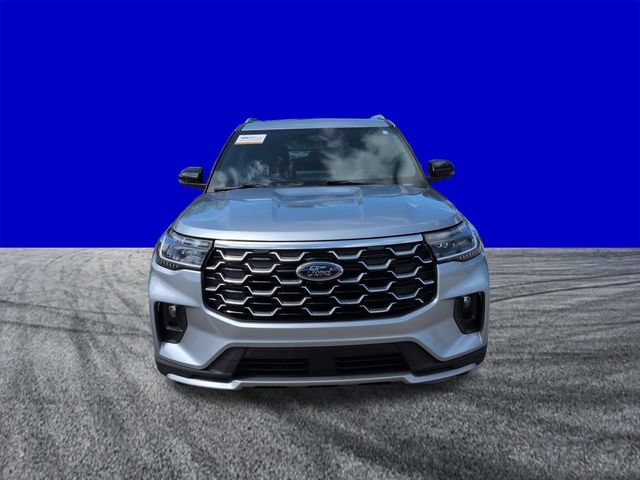 Used 2025 Ford Explorer Platinum AWD/4WD image 9
