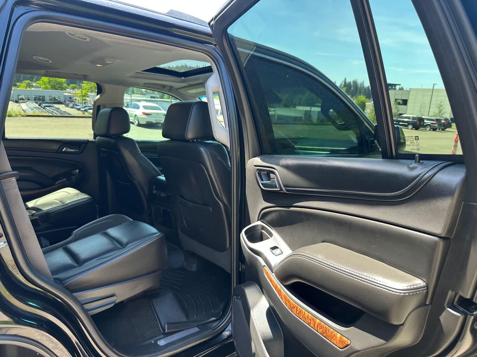 Used 2016 Chevrolet Tahoe LTZ AWD/4WD image 13