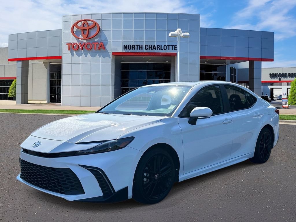 Used 2025 Toyota Camry SE w/ Multimedia Upgrade Package FWD image 5