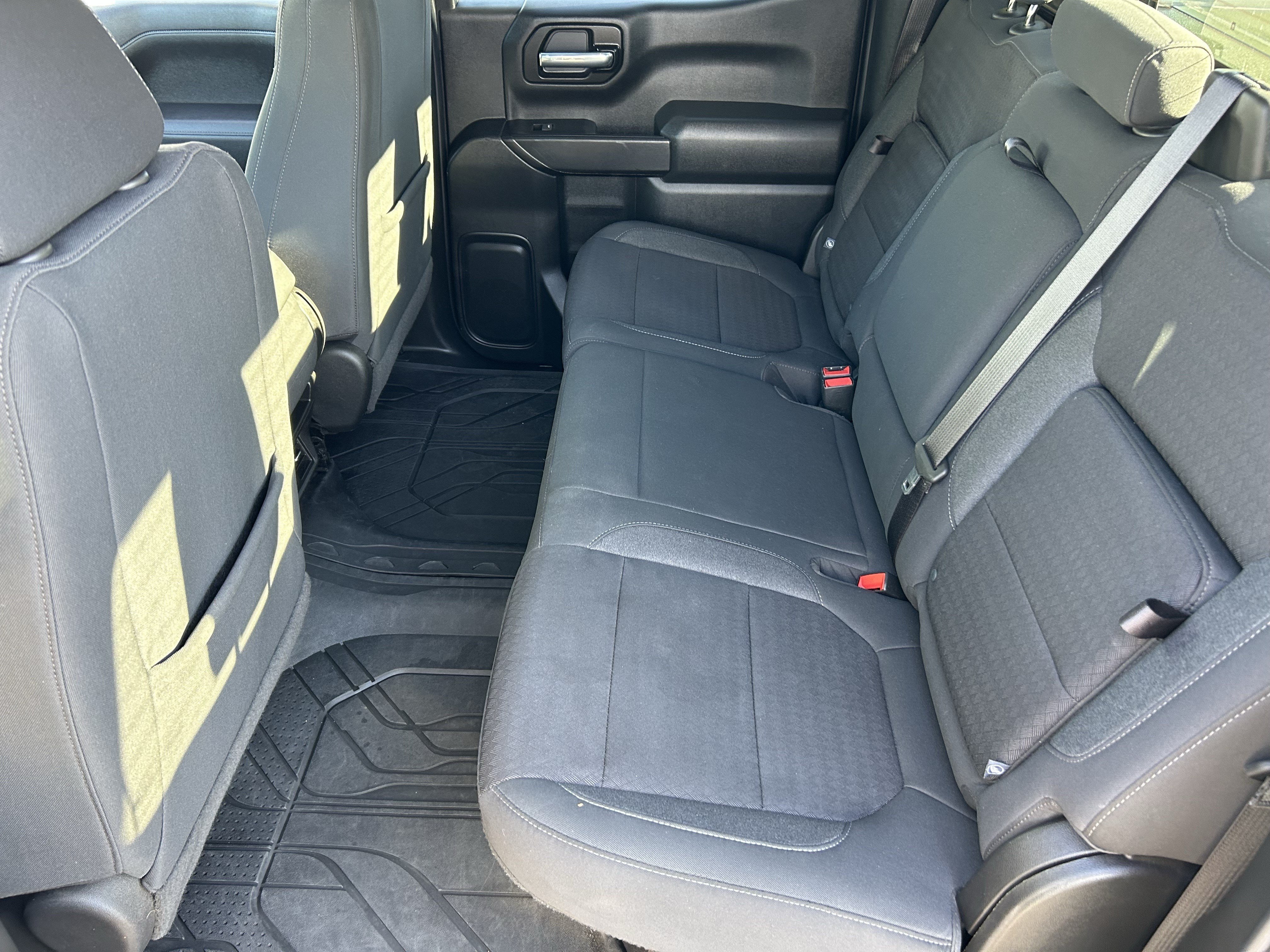 Used 2022 Chevrolet Silverado 1500 LT w/ Convenience Package II AWD/4WD image 15
