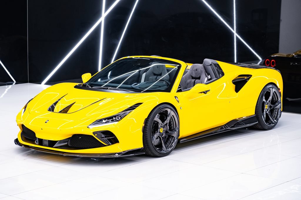 Used 2021 Ferrari F8 Tributo RWD image 3